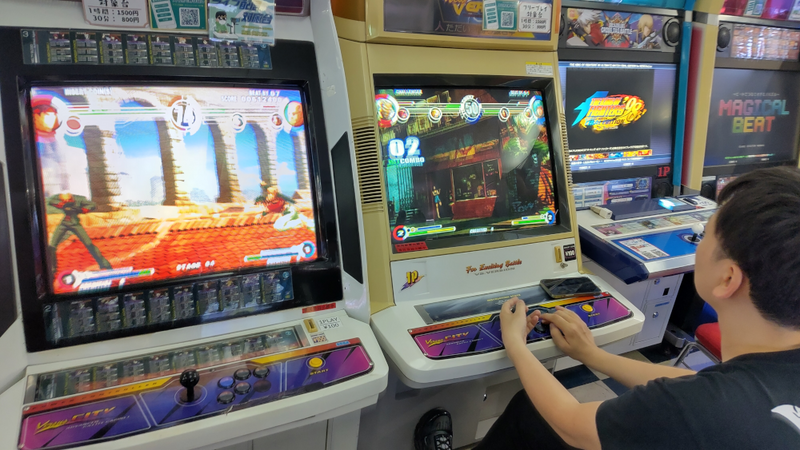 Datei:Kofxi sawakoro playing 2025.png